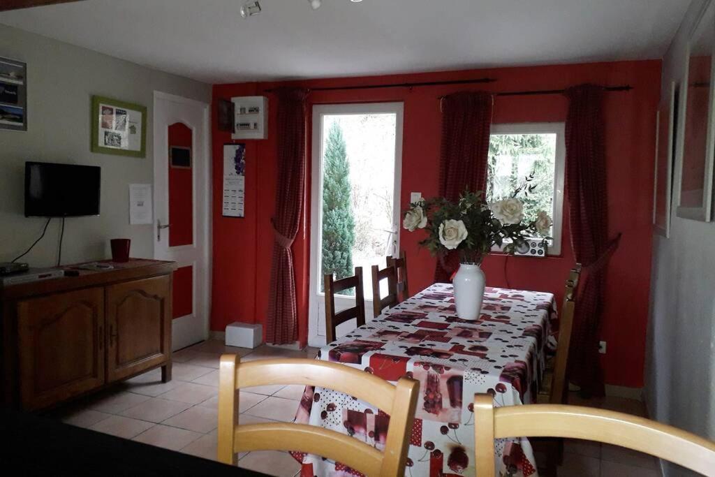 Maisonnette A La Campagne 65 M2 Baudre Exterior photo
